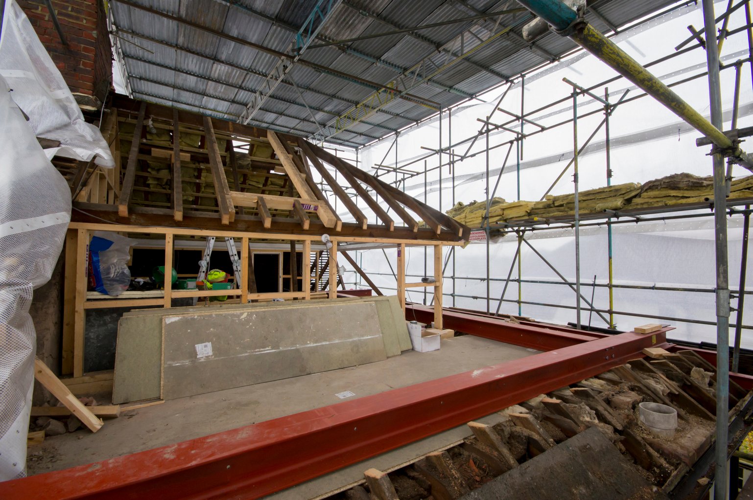 Steel beam installation inside loft conversion